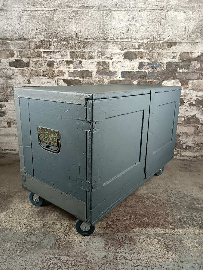 Campaign Military Chest Transporting Packing Case - 19th-Century (1 of 2) (17).jpg